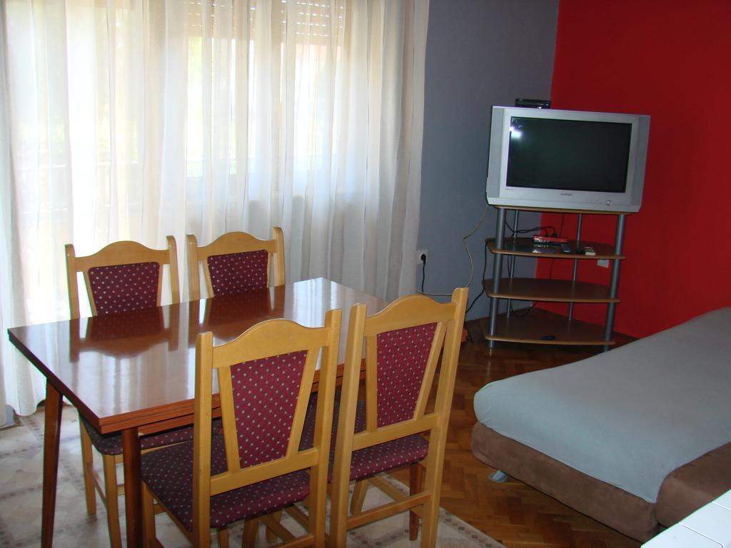 Apartment Matija 트로기르 객실 사진